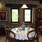 Incantevole Rifugio Nel Castello Di Ahrensperg Nyaraló Pulfero