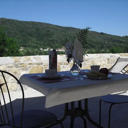 Incantevole Rifugio Nel Castello Di Ahrensperg Hébergement de vacances