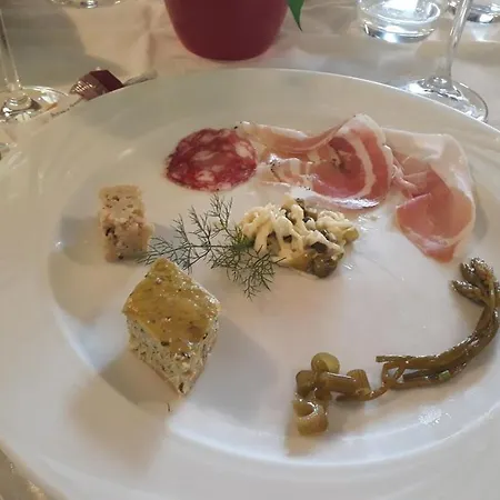 Vakantiehuis Incantevole Rifugio Nel Castello Di Ahrensperg