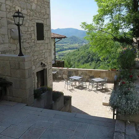 Incantevole Rifugio Nel Castello Di Ahrensperg Pulfero